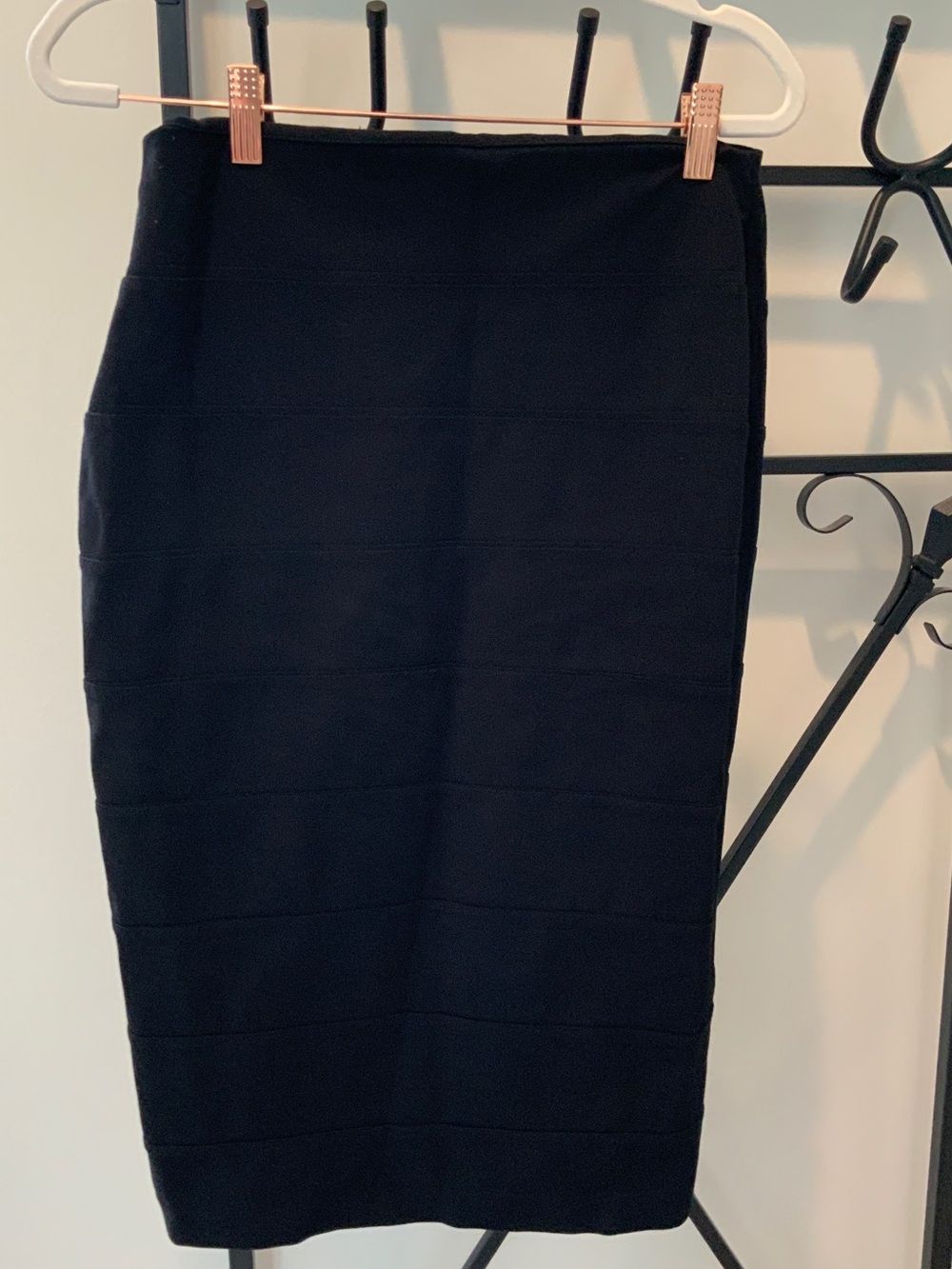 Paniz Black Pencil Midi Skirt
